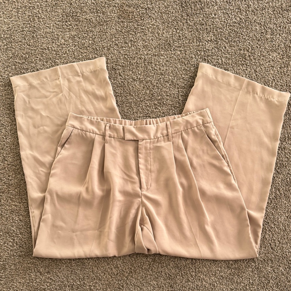 Like new - A New Day Cream Trousers